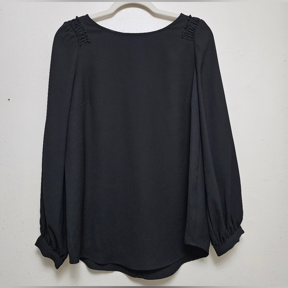 NWT Sara Campbell Balloon Sleeve Black Crepe Top Blouse w/ruffle Shoulder Sz S